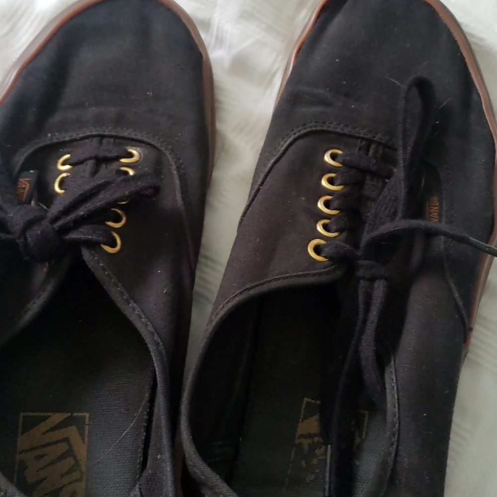 Black vans - Picture 2 of 2